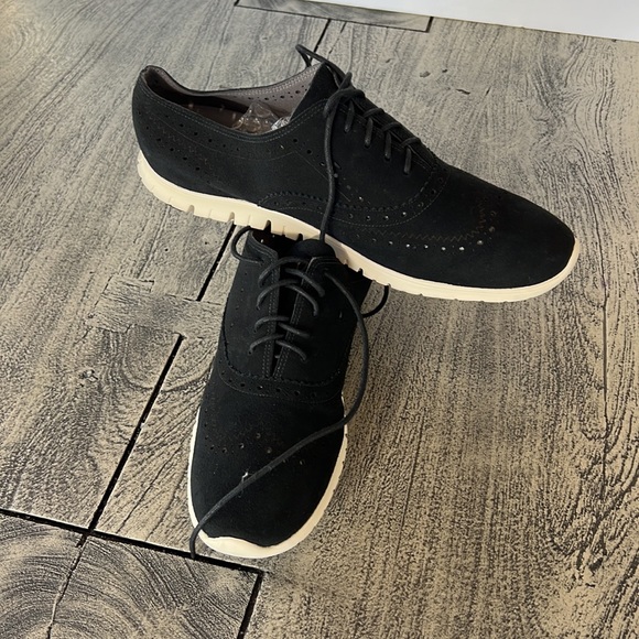 Cole Haan zero Grand perforated sueded black leather 10.5B lace up Oxford shoes - Picture 3 of 8